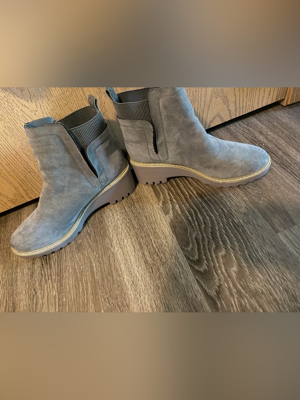 Grey boots